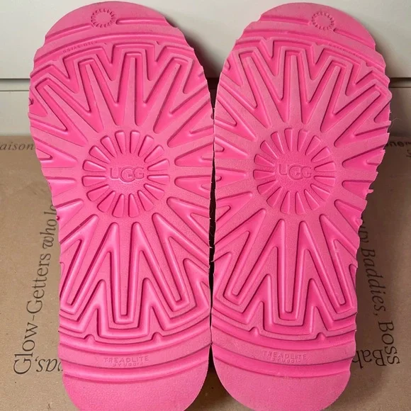 UGG Pink Platform - Picture 3 of 3